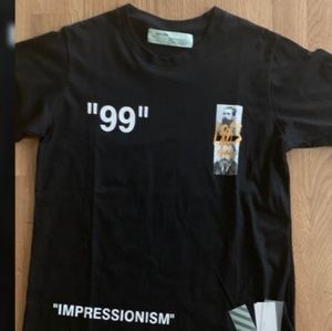 MEDIUM SIZED Off-white T-shirt